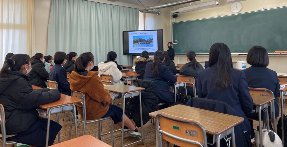 講義の様子　Scene of lecture.