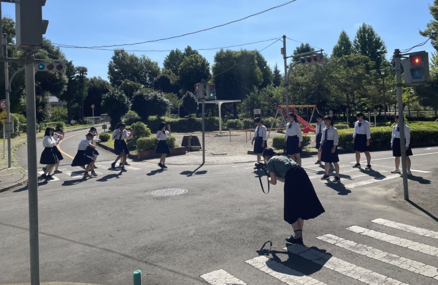 さくら交通公園での撮影の様子　Shooting at Sakura Transportation Park.