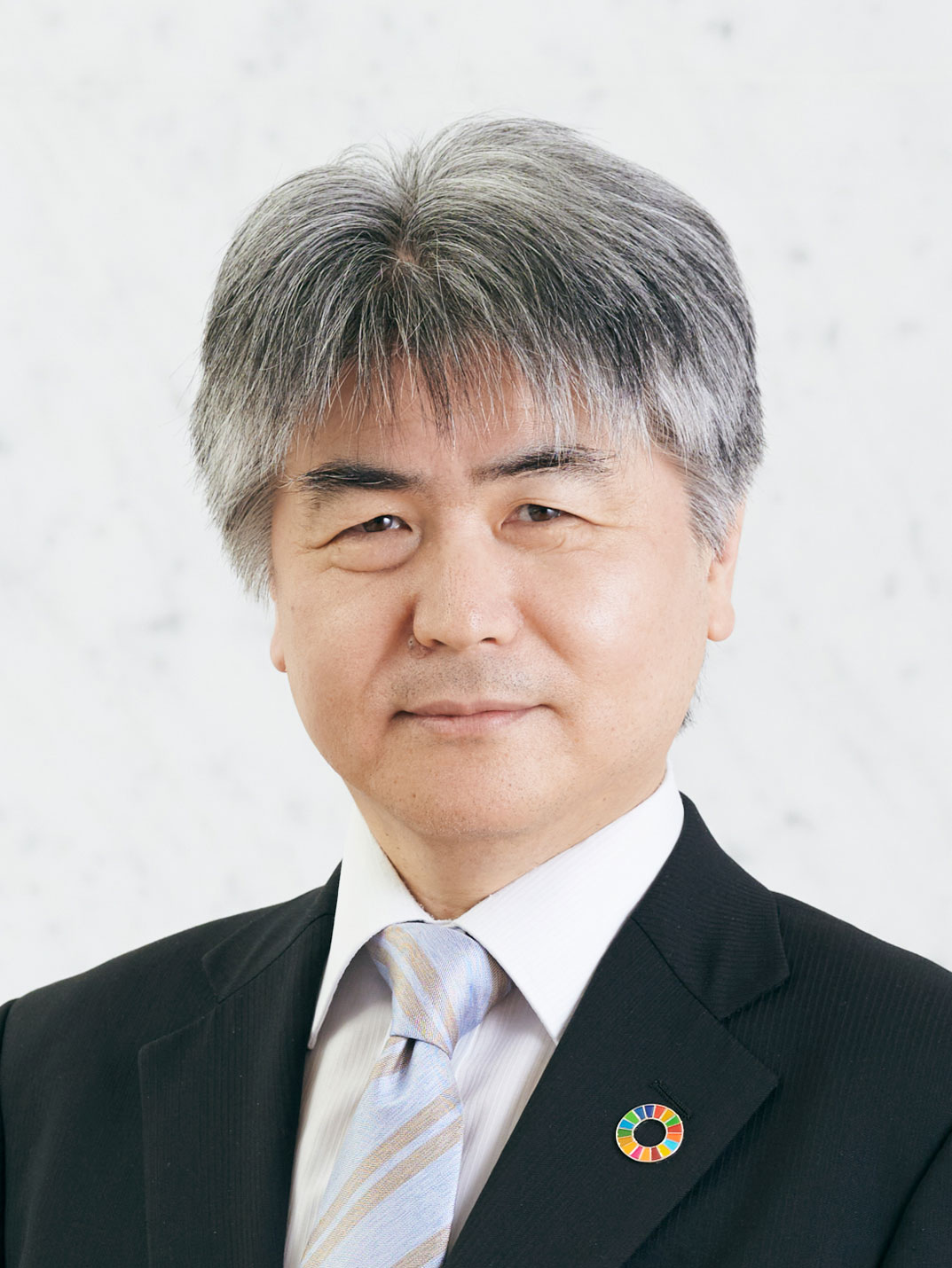 山田昭雄