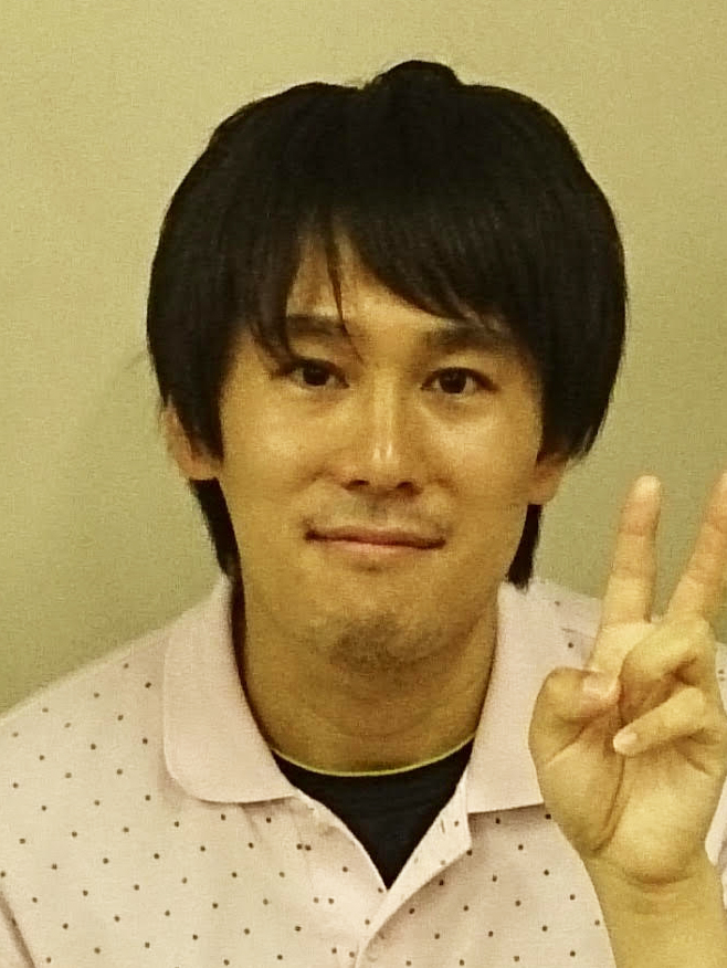 梅本典明