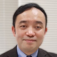 西田 知博氏