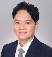中村 康人