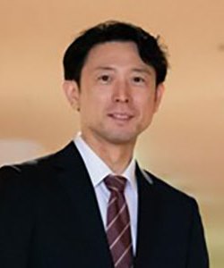桐生 崇氏