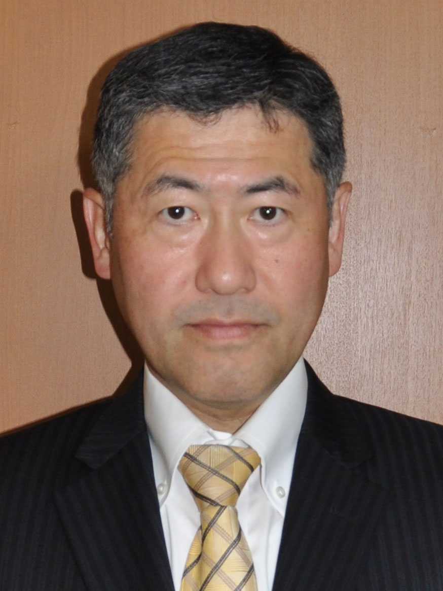 福原　利信