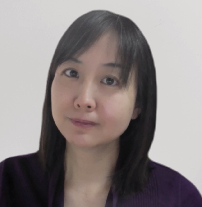折田　明子