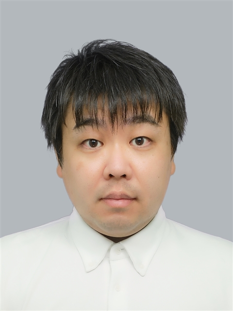 白川　真一