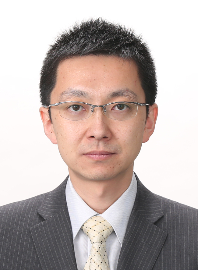 神藤　健朗