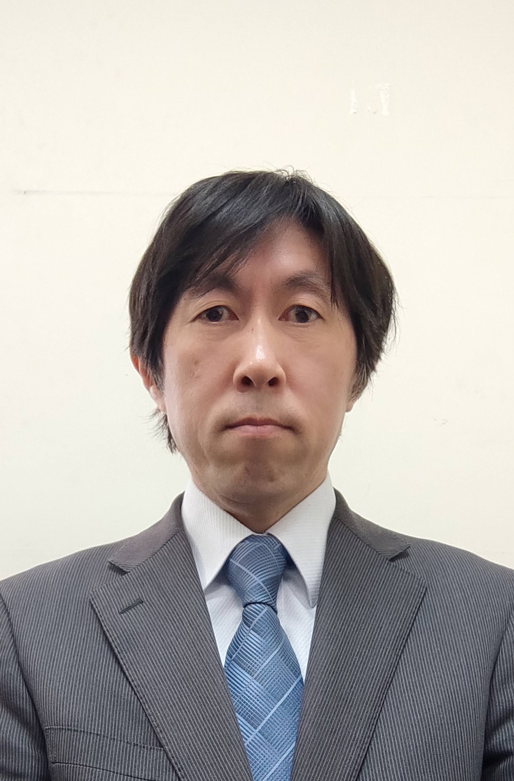 丸山　真佐夫