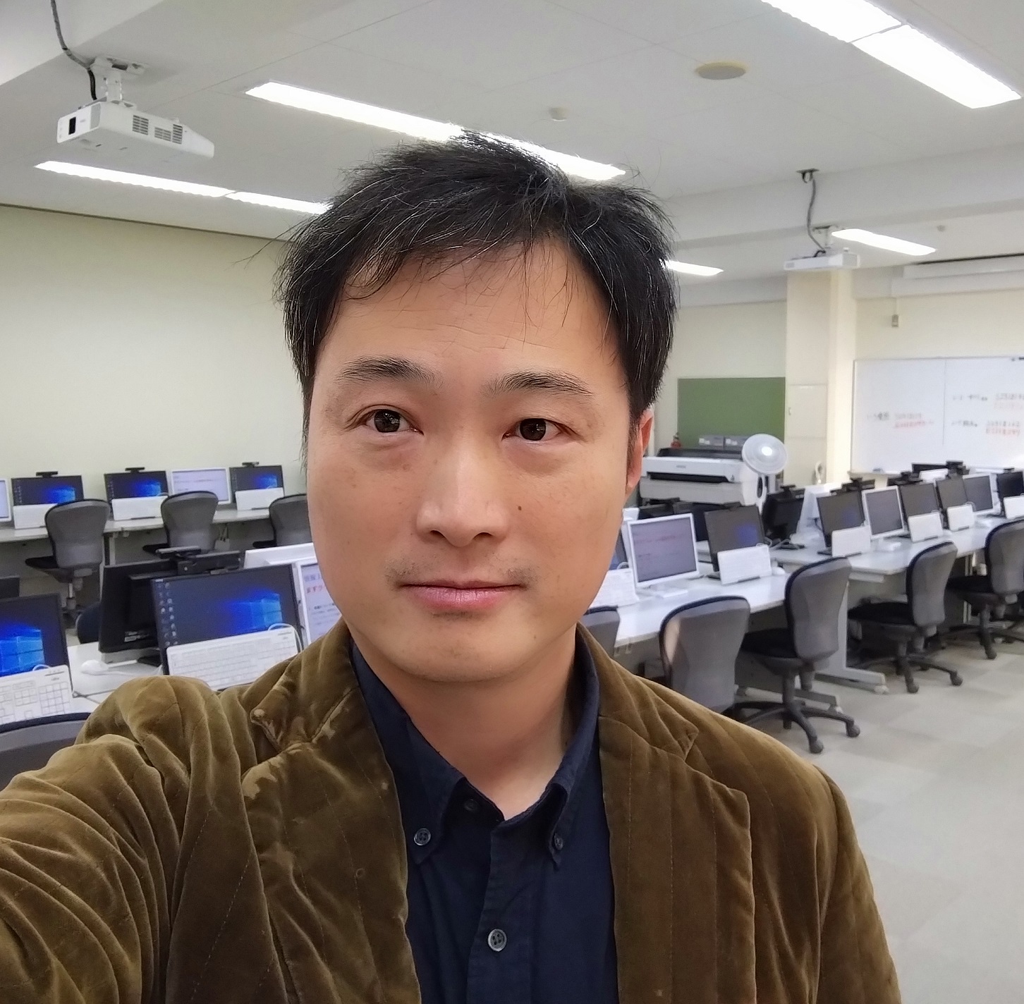 山口　健太
